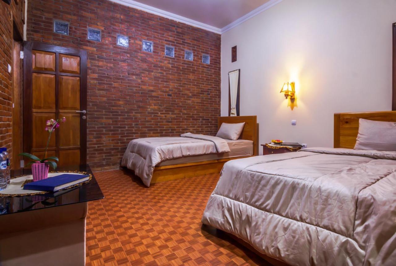 Maher House Borobudur Magelang Exteriör bild