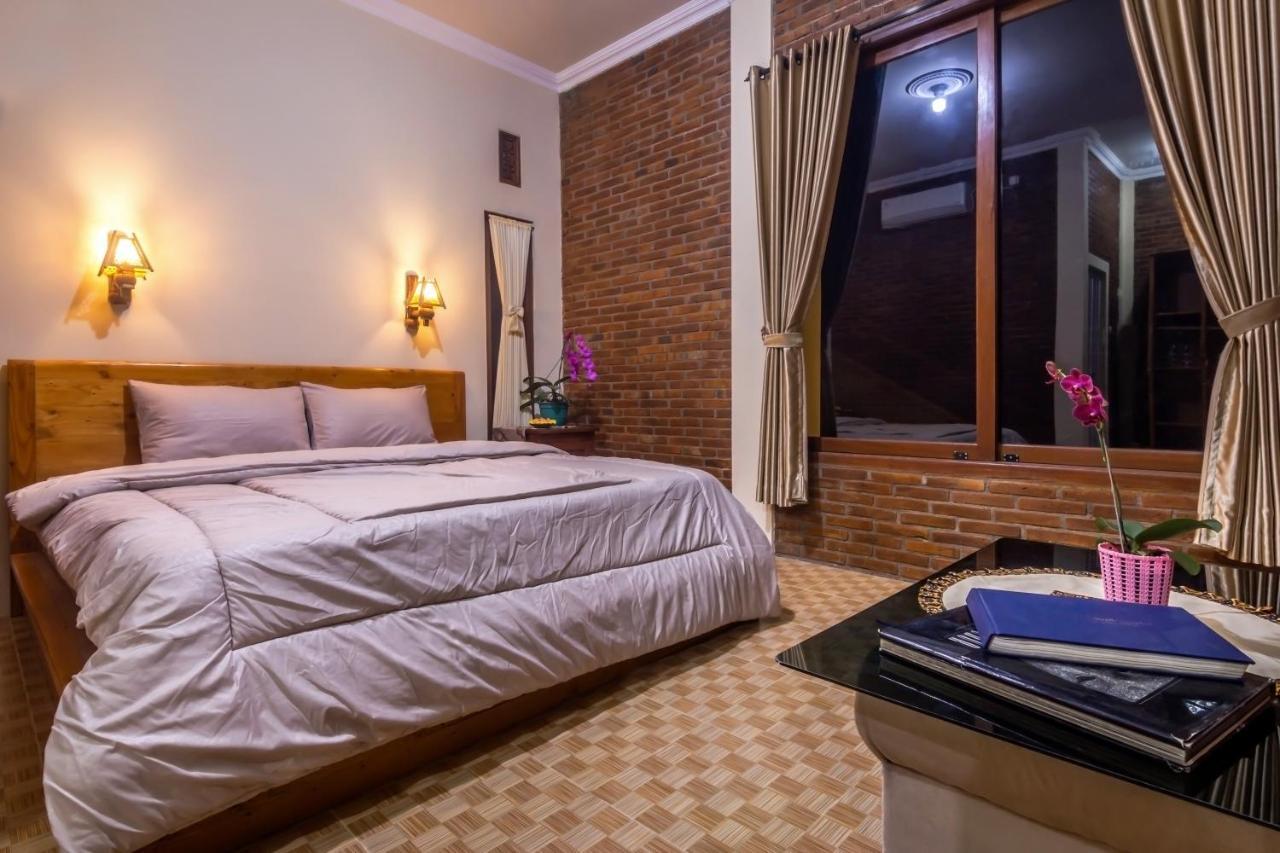 Maher House Borobudur Magelang Exteriör bild